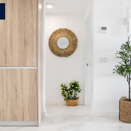 Punta Vista, 2-br Sea View Apt, Pool, Punta Prima *