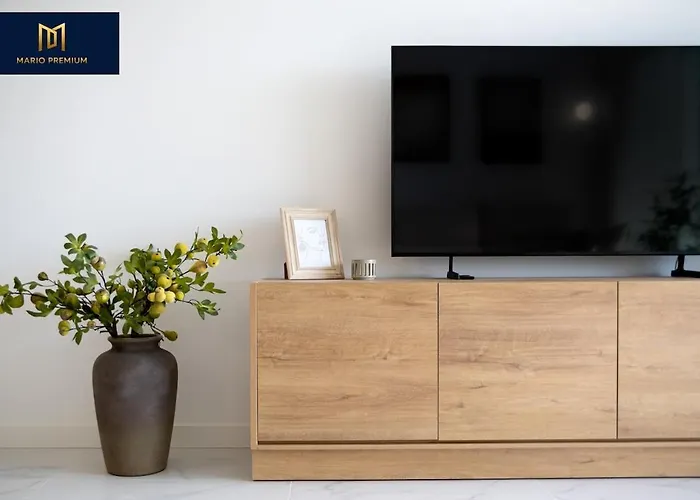 Apartment Punta Vista, 2-br Sea View Apt, Pool, Punta Prima *