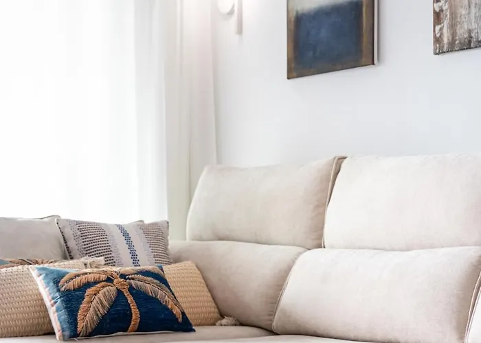 Punta Vista, 2-br Sea View Apt, Pool, Punta Prima Apartment